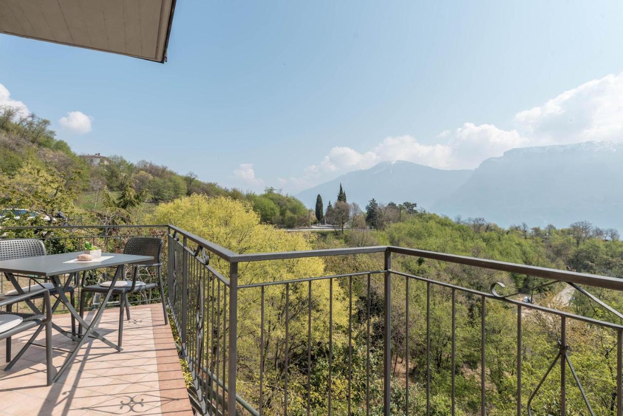 Bel Soggiorno Lake View 1 Tremosine Exterior photo